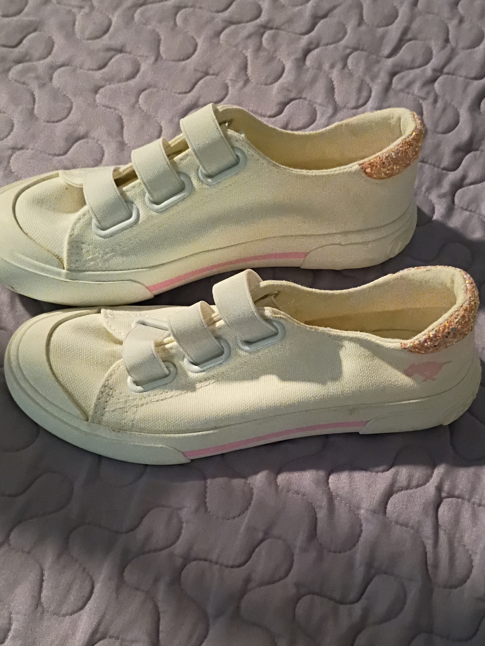 Rocket Dog Size 2 Canvas Flats
